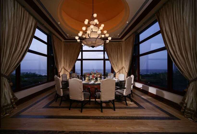 هتل Waldorf Astoria Jeddah  Qasr Al Sharq