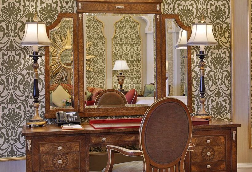 هتل Waldorf Astoria Jeddah  Qasr Al Sharq