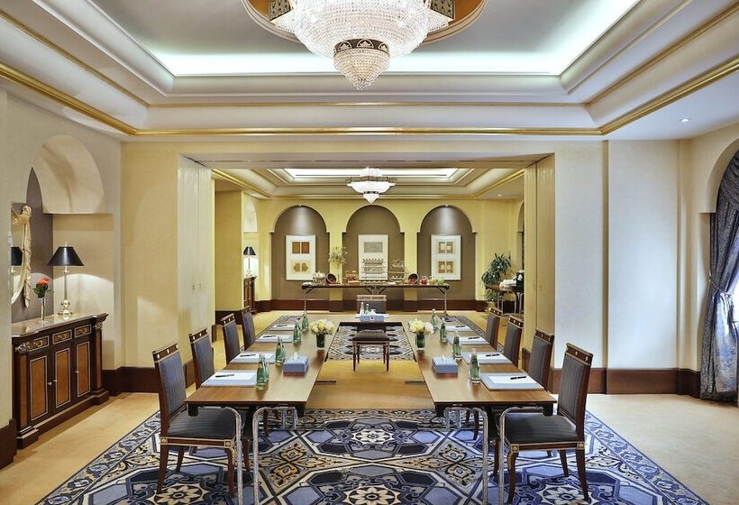 هتل Waldorf Astoria Jeddah  Qasr Al Sharq