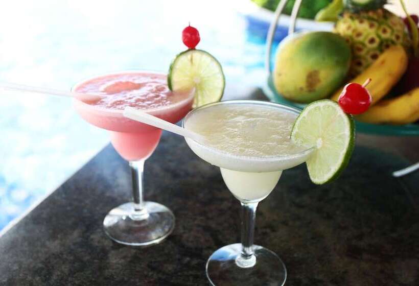 استراحتگاه Bahia Principe Grand Cayacoa