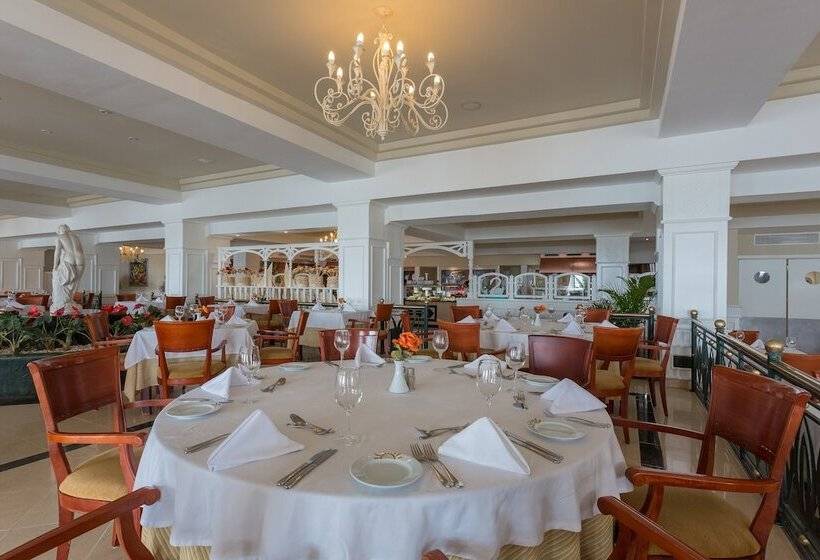استراحتگاه Bahia Principe Grand Cayacoa