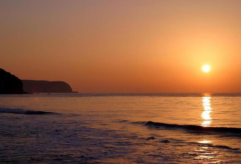 منتجع The View – Santo António Villas, Golf & Spa