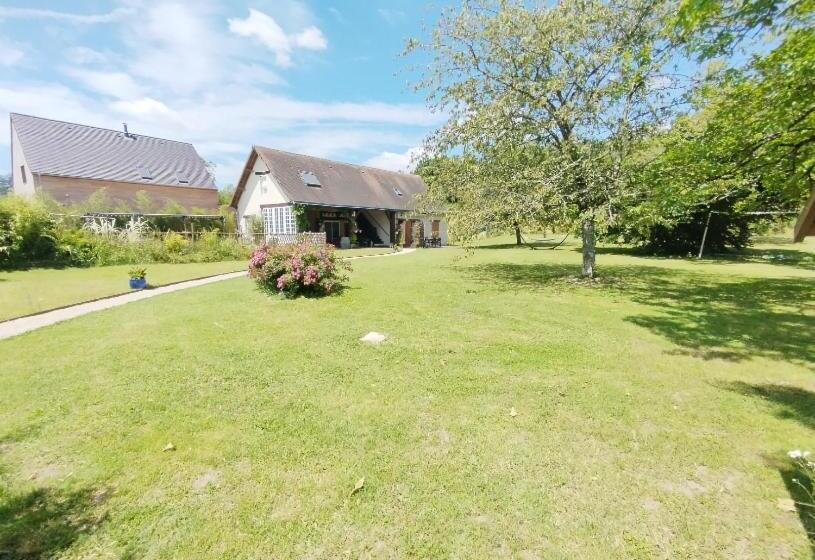 مبيت وإفطار Au Bonheur De Cisse