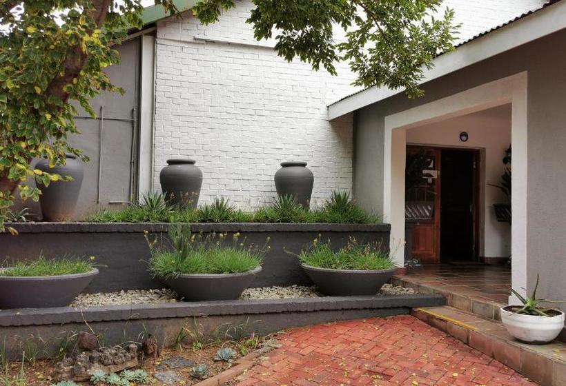 צימר La Rochelle Guesthouse