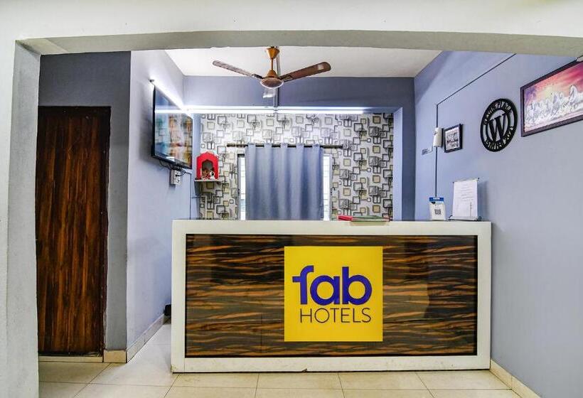 בית מלון כפרי Fabexpress Westin Palaza