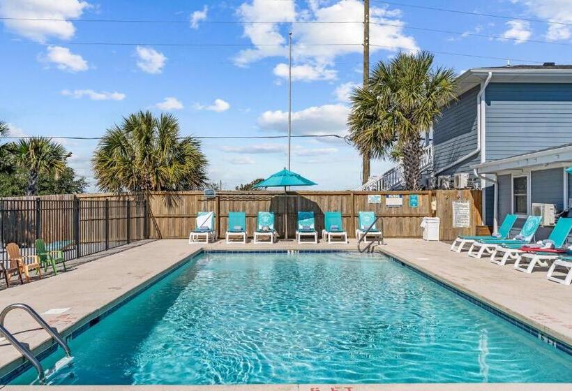 ホテル Loggerhead Inn And Suites