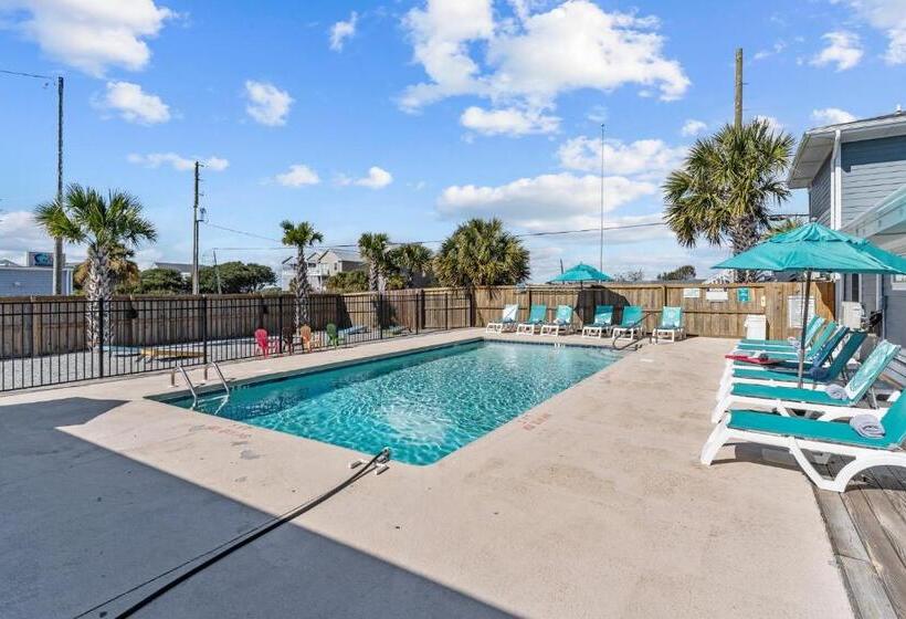 ホテル Loggerhead Inn And Suites