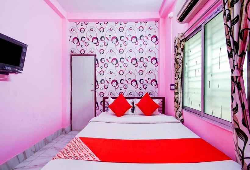 בית מלון כפרי Oyo 78559 Bliss Palace