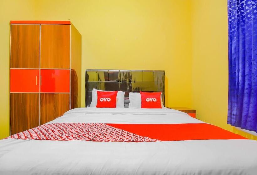 فندق Oyo 90216 Kost Sanny