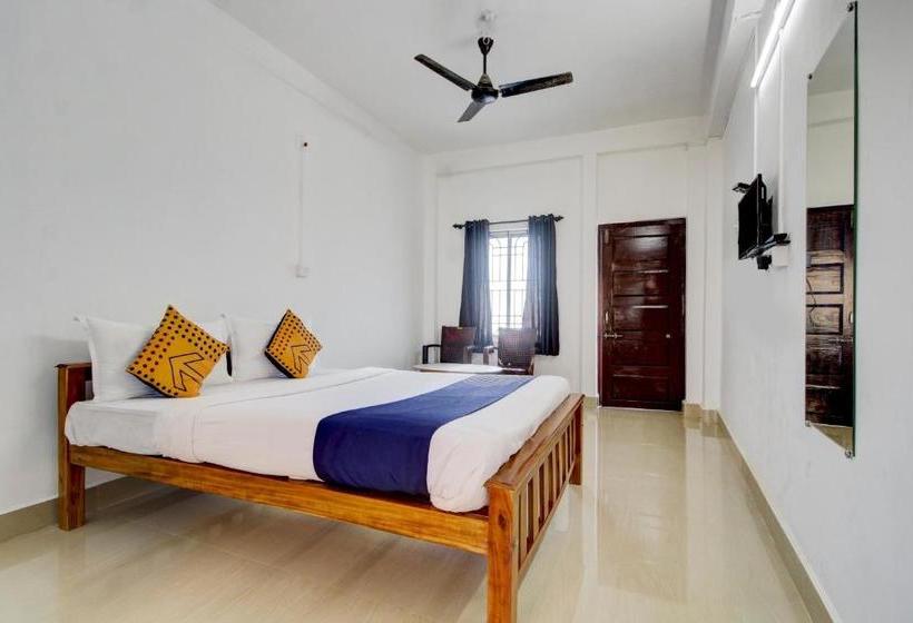 هتل Spot On 76848  Samruddhi Residency