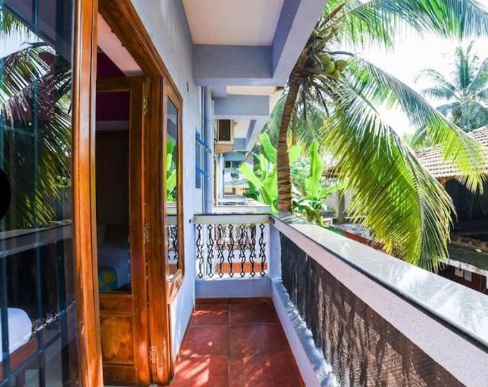 پانسیون Franria Villa Guest House