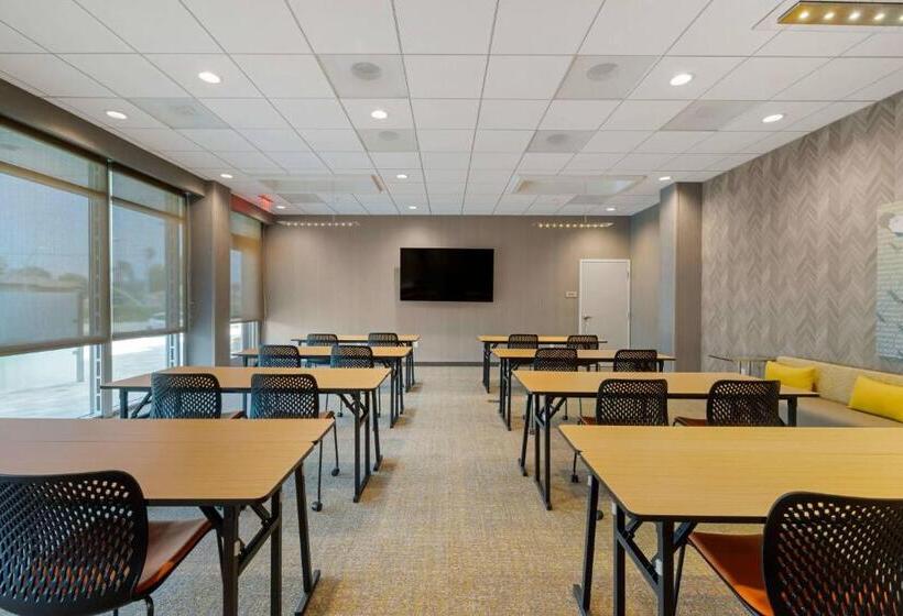 בית מלון כפרי Springhill Suites By Marriott Anaheim Placentia Fullerton