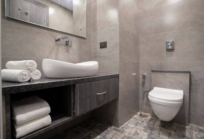 هتل The Porto By Lagom