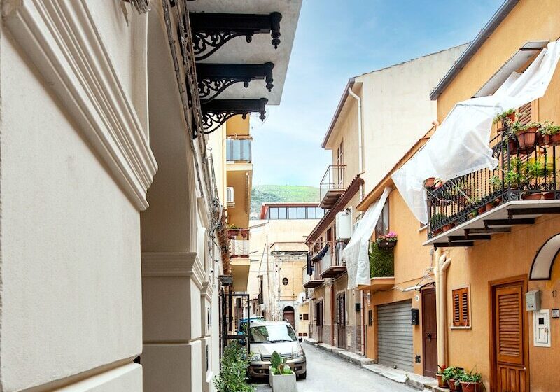 پانسیون Palazzo Al Carmine