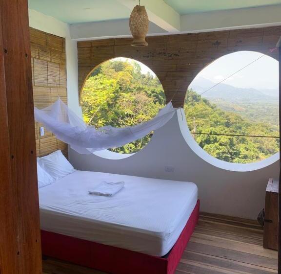 پانسیون Puerto Alto