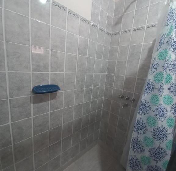 هاستل Hospedaje Ale