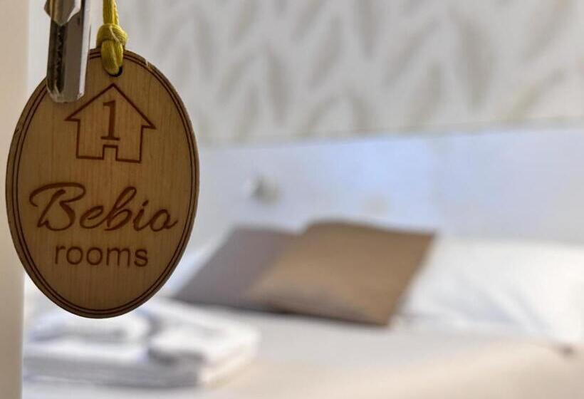تختخواب و صبحانه Bebio Rooms