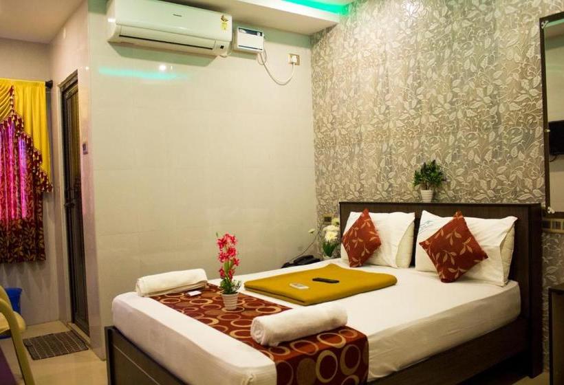 ホテル Brindavan Residency