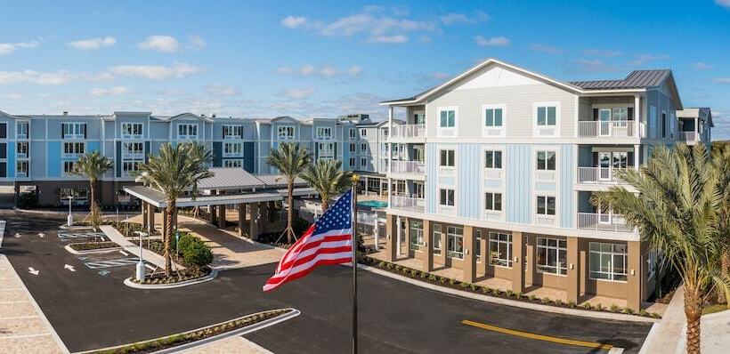 فندق Courtyard Amelia Island