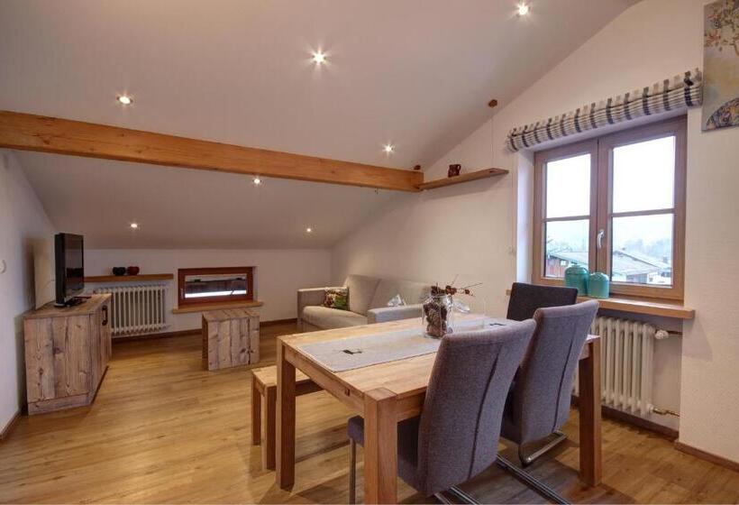 Отель Gasthof Metzgerei Hirschbichler   Chiemgau Karte