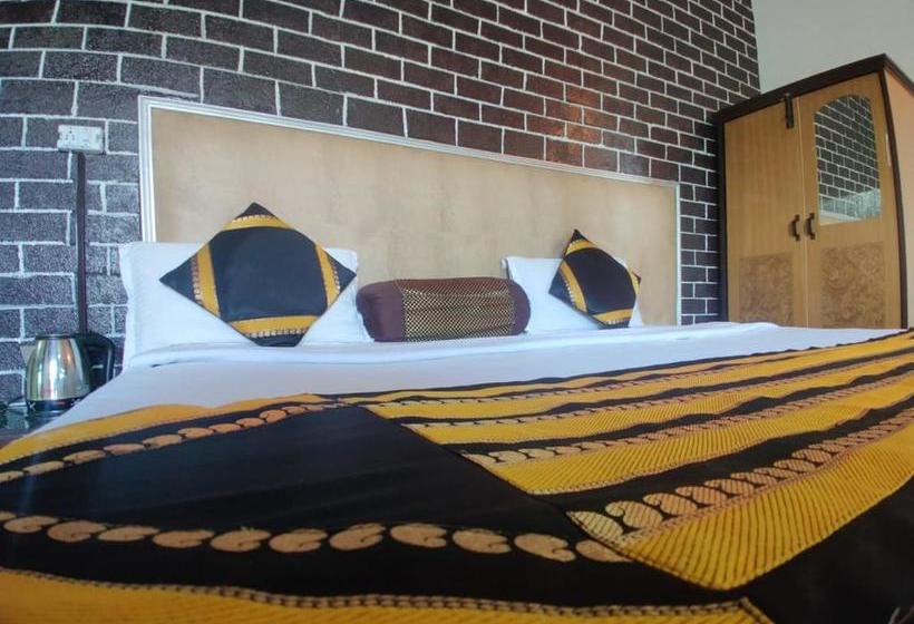 فندق The Satkhol Retreat
