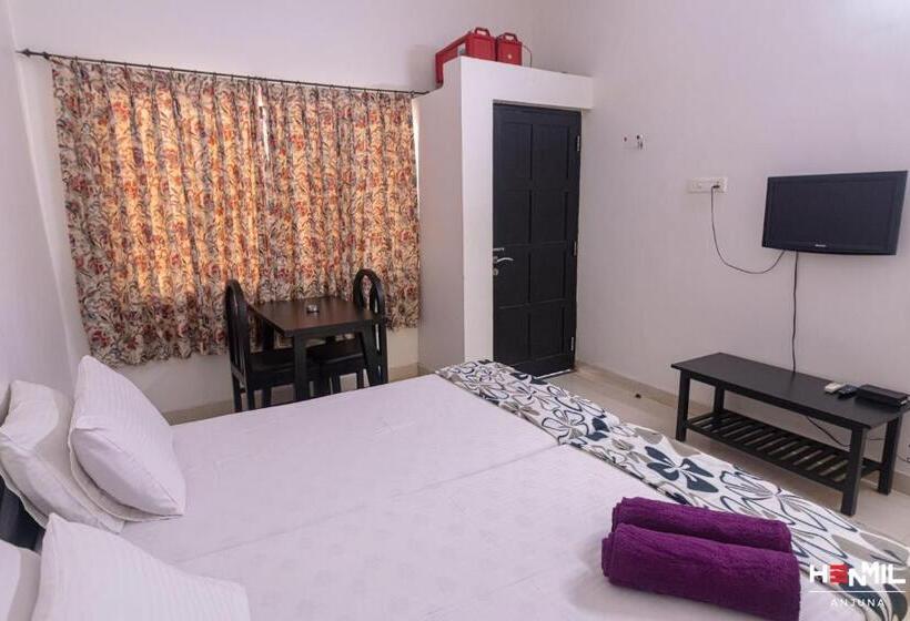 پانسیون Henmil Anjuna