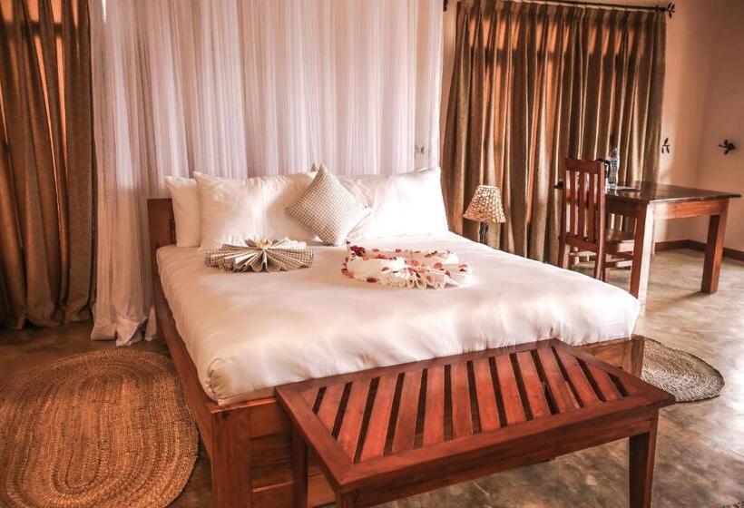 Отель Ngorongoro Marera Mountain View Lodge