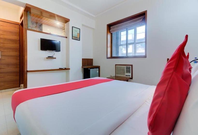 בית מלון כפרי Oyo Flagship 77666  Vinyasa