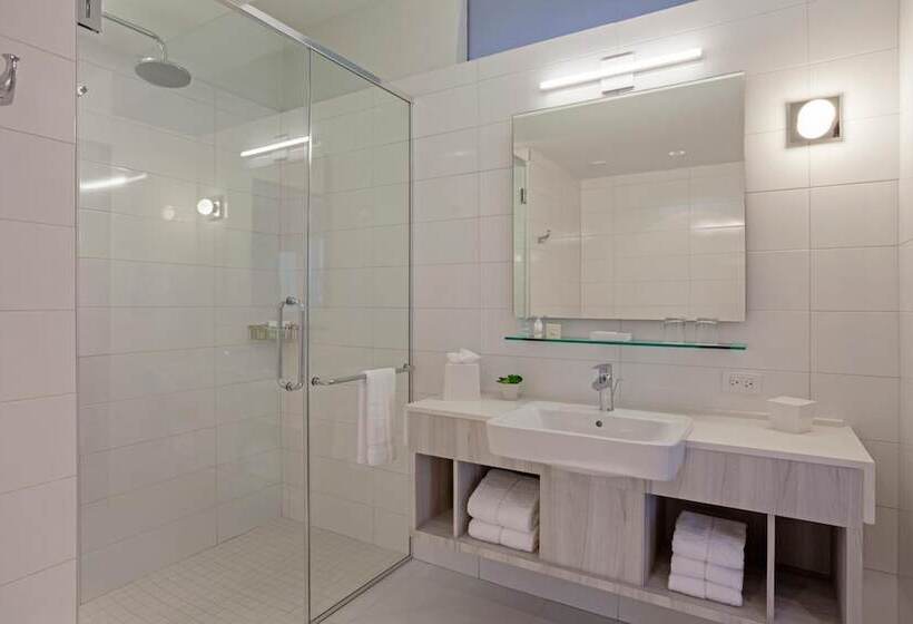 هتل Palacio Provincial San Juan, Curio Collection By Hilton