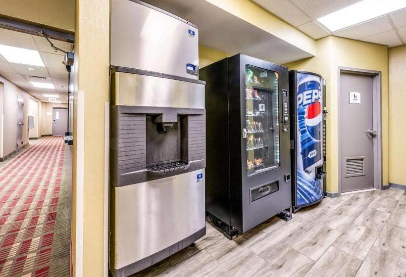 فندق Quality Inn Poughkeepsie