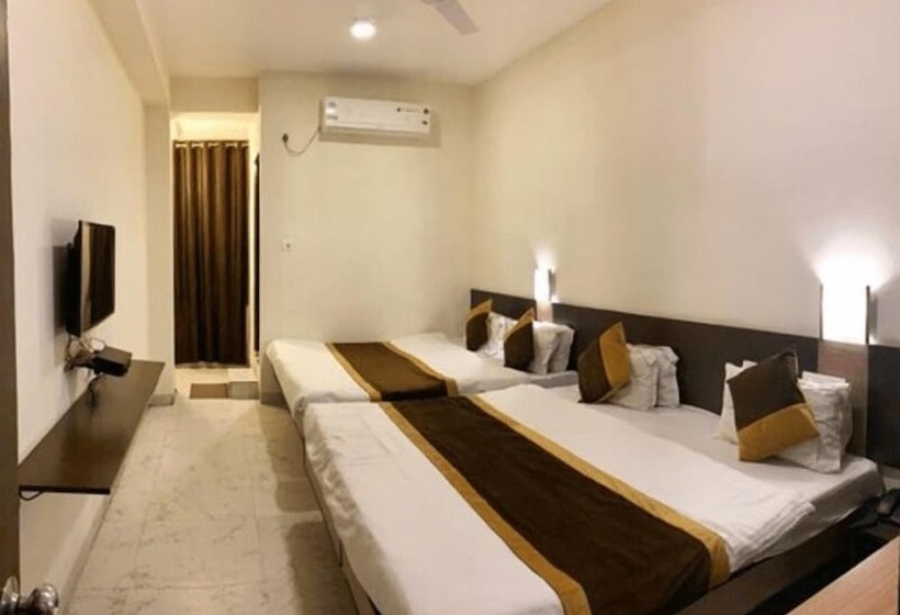 Отель White Pearl, Jabalpur