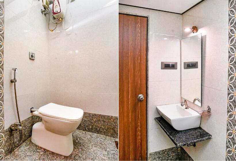 بنسيون Fabexpress White House   Nr Midc Khargar