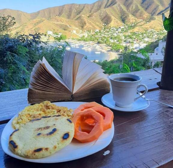 Tamarindo Beach Hostel