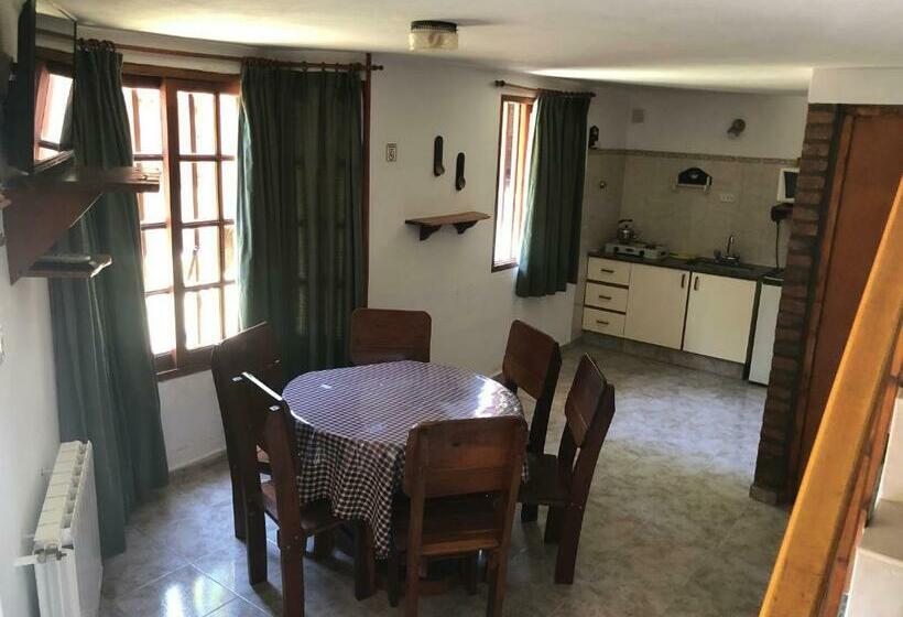 호스텔 Cabañas Los Aromos