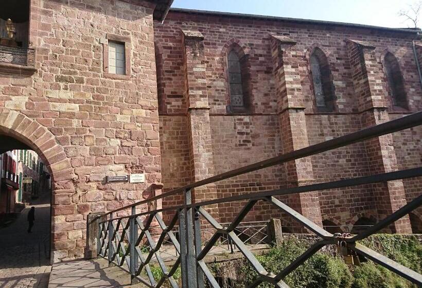 تختخواب و صبحانه Villa Goxoki Avec Piscine Saint Jean Pied De Port