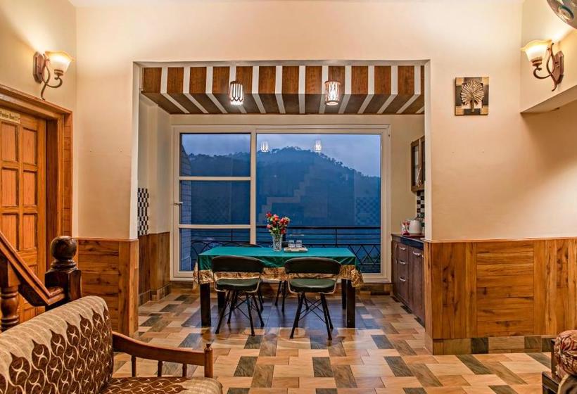 مبيت وإفطار Whispering Winds Villa