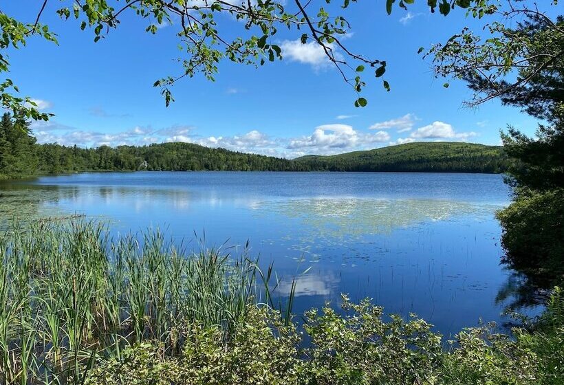 בית מלון כפרי Auberge Du Lac Malcom