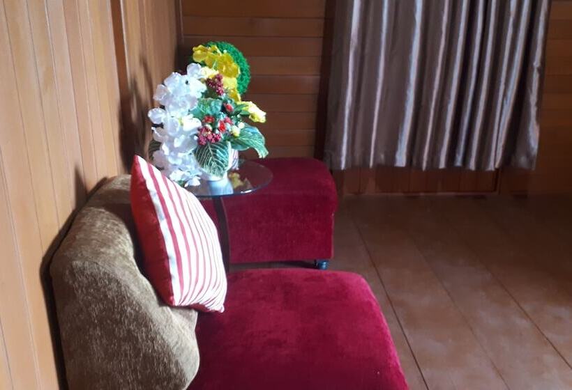 هتل Granada Inn Palu