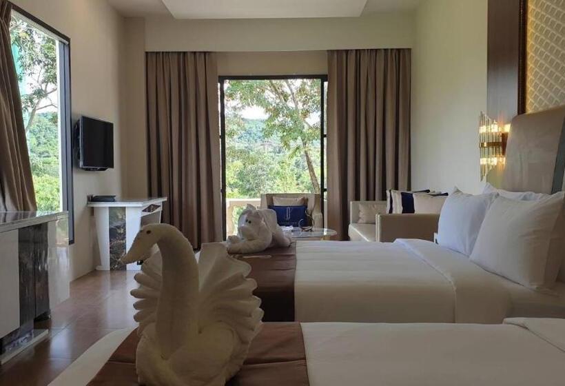 هتل Jupiter Trevi Resort And Spa