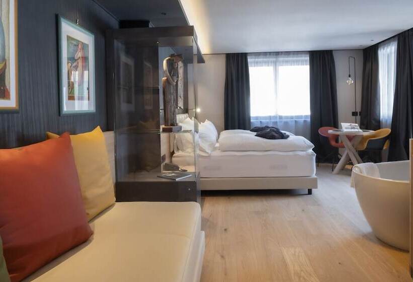 هتل Locanda Degli Artisti Art