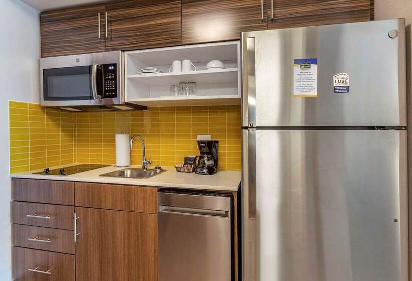 هتل Mainstay Suites Carlsbad South