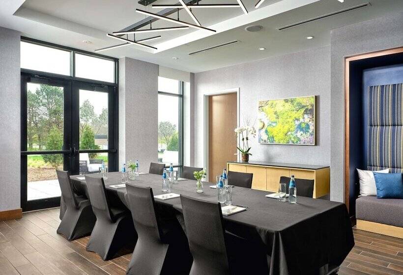 Отель The Forester A Hyatt Place