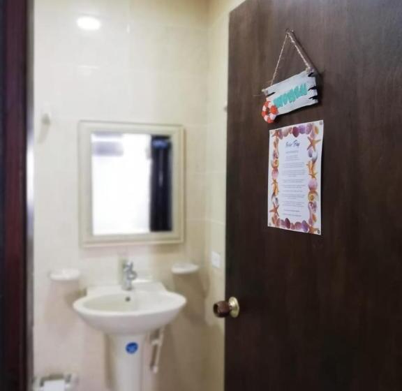 هاستل Villa Sarie Bay