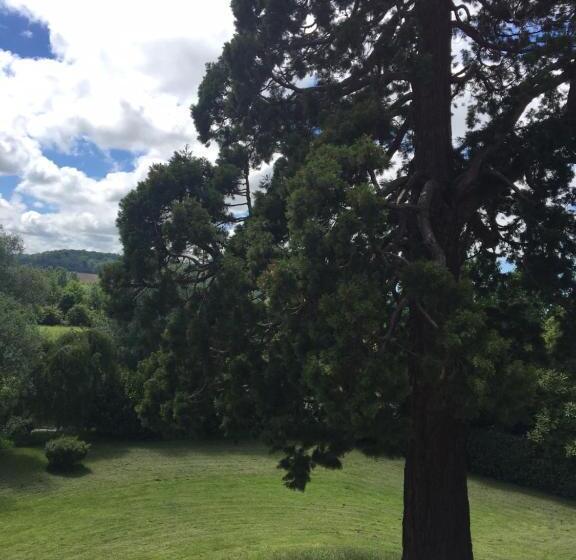 ベッドアンドブレックファースト Chambres D'hôtes & Gites La Chatellenie