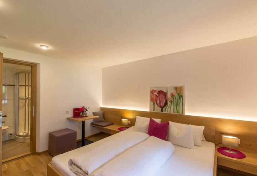 Bed and Breakfast Pension Christophorus Hotel Garni