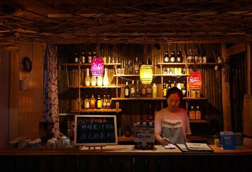 Отель Longji Terrace La Vie Inn