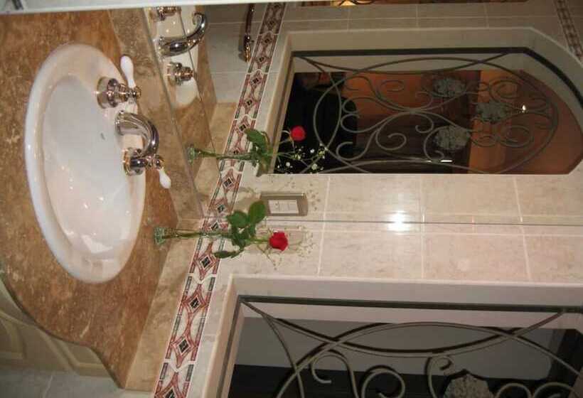 هتل Altezza Apart Suites