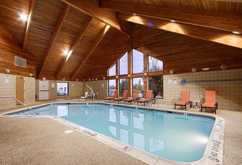 هتل Best Western Plus Newark/christiana Inn