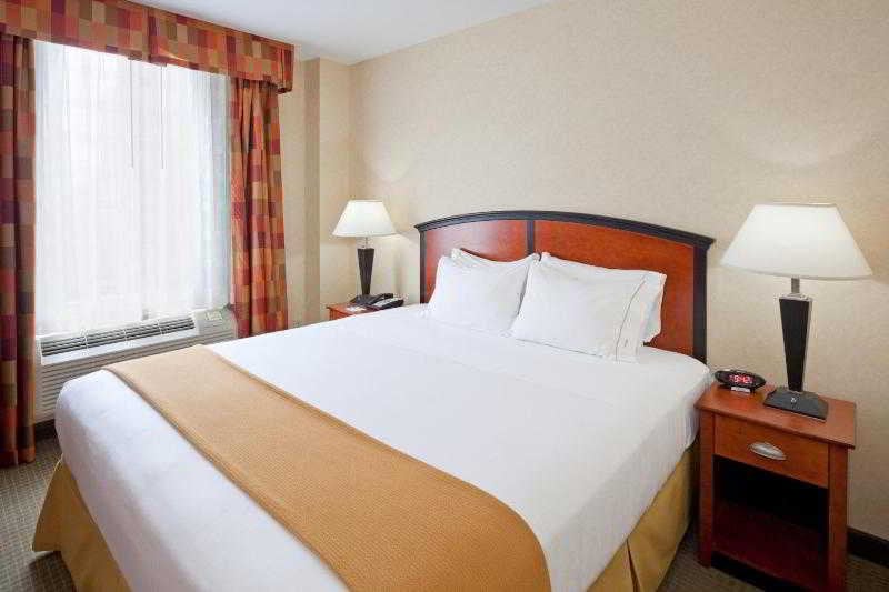 Hotel Red Lion Inn and Suites Brooklyn