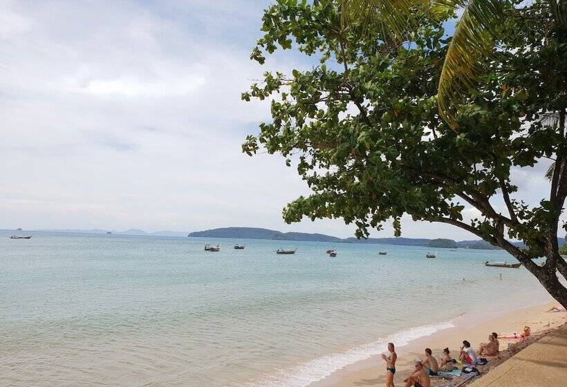 هتل Days Inn By Wyndham Aonang Krabi